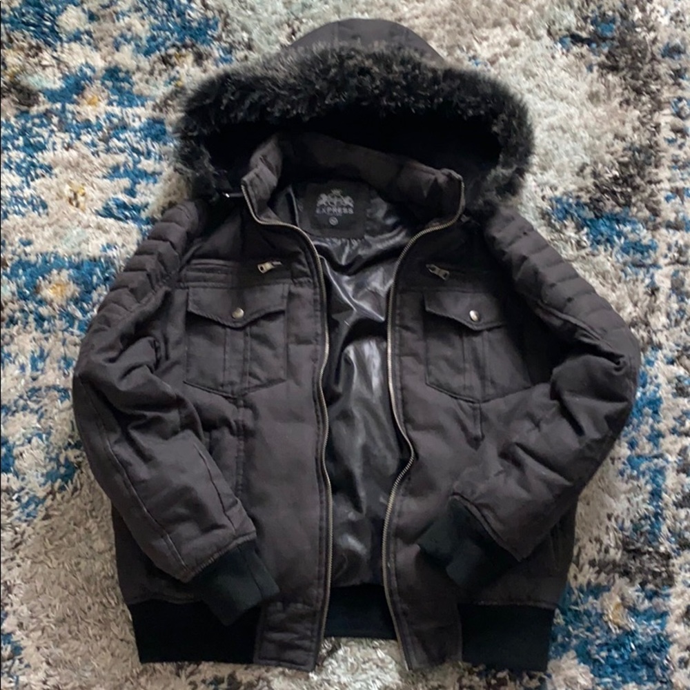 Stylist great looking Express Coat with faux fur